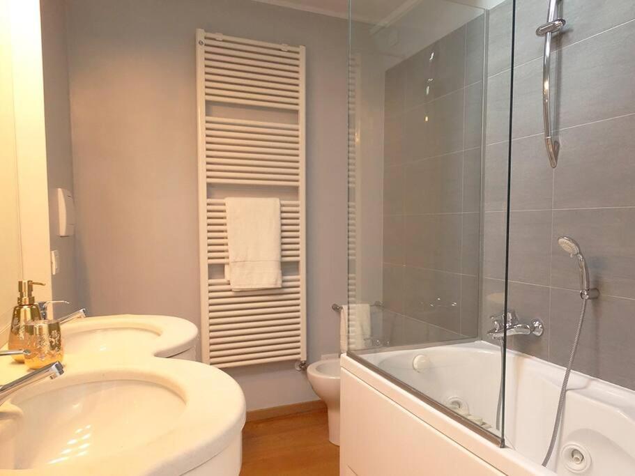 New Charme & Luxury - Sosa Residence In The Heart Of Udine Exteriör bild