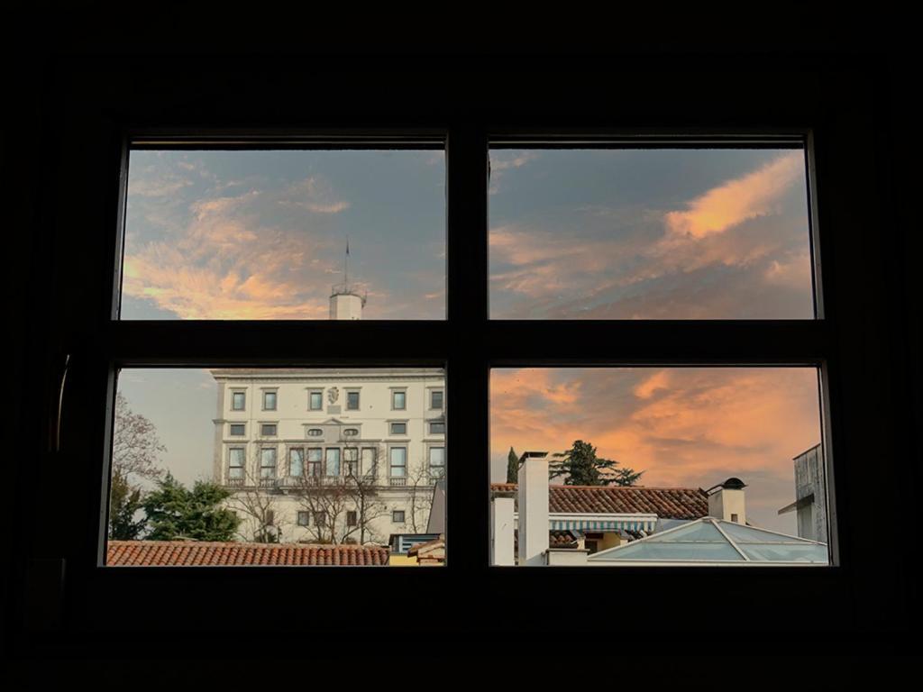New Charme & Luxury - Sosa Residence In The Heart Of Udine Exteriör bild