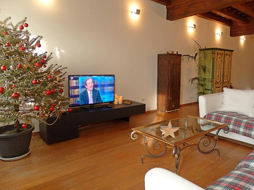 New Charme & Luxury - Sosa Residence In The Heart Of Udine Exteriör bild